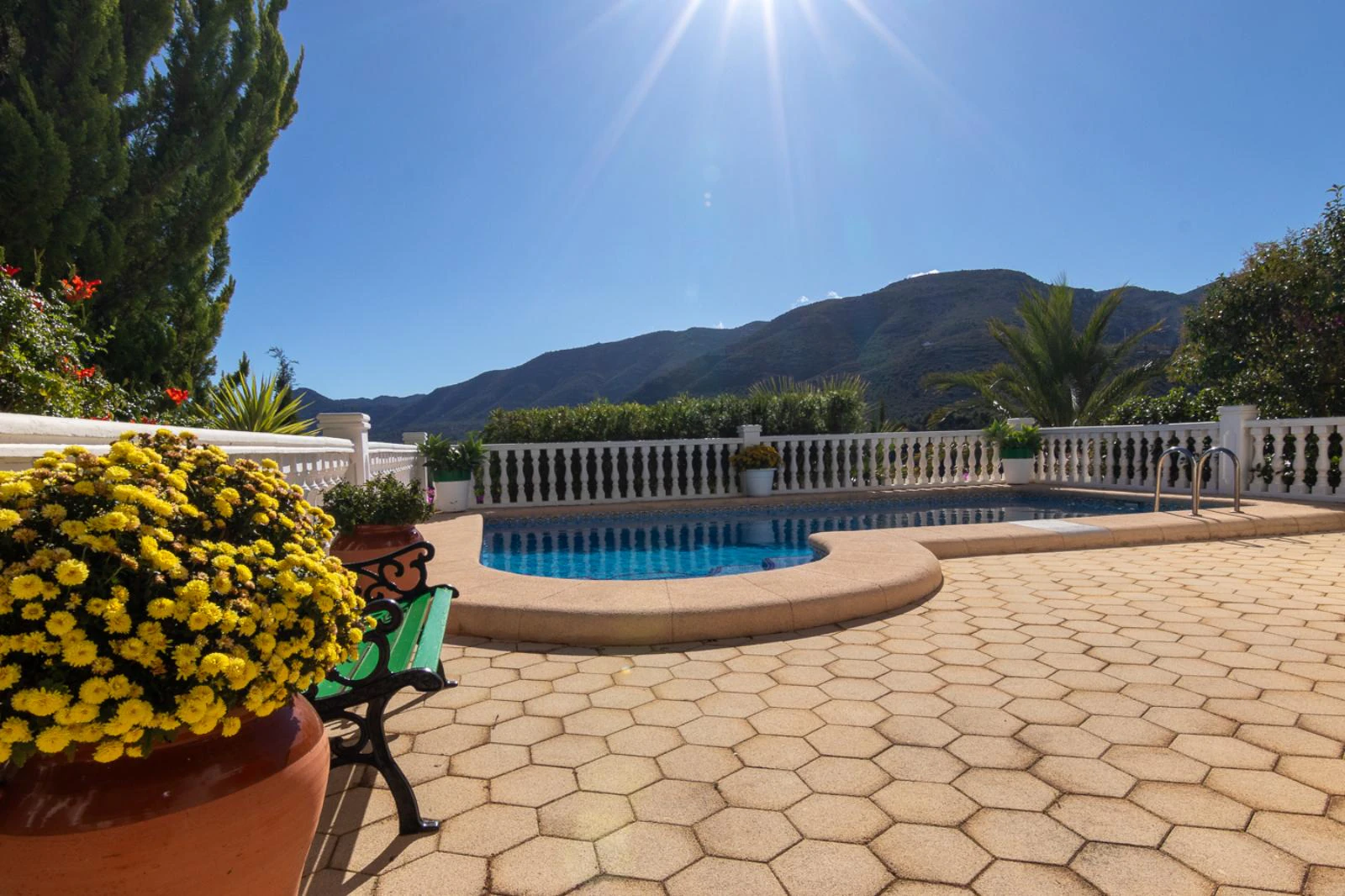 S-IDM694773 - Villa con piscina y vistas a la montaña - Benigembla