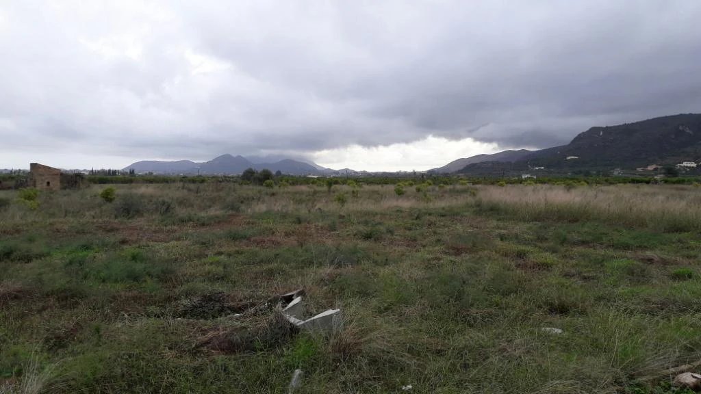 PL17 - Parcela en venta en Benidoleig