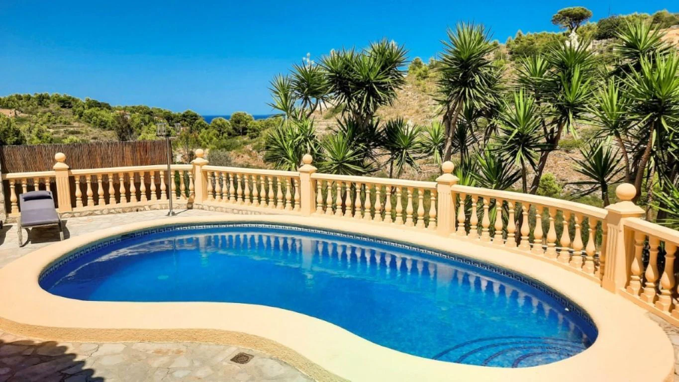 VP65 - Chalets en venta en DENIA