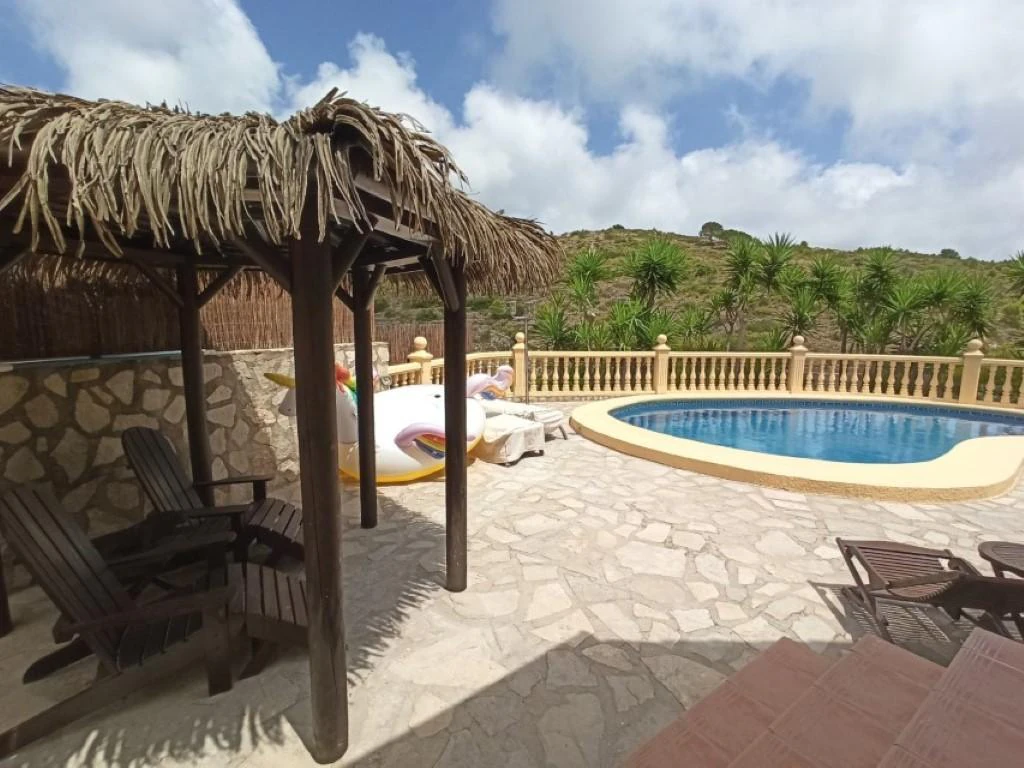 VP65 - Chalets en venta en DENIA