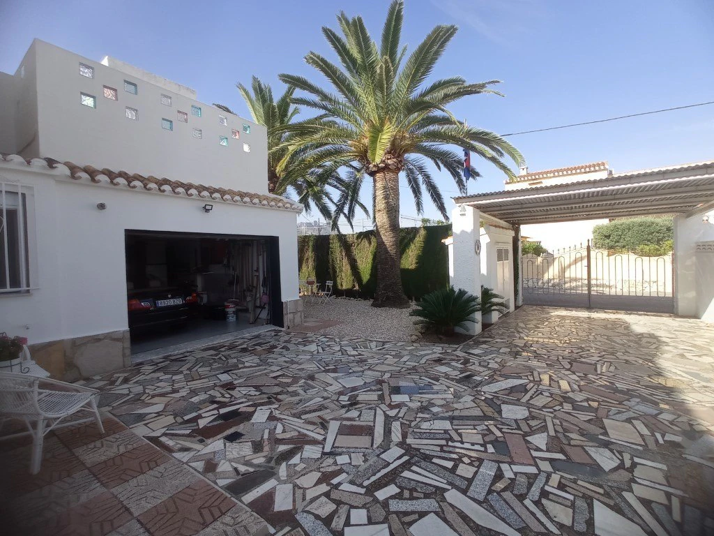 VP43 - Chalet en venta en els Poblets cerca de la playa