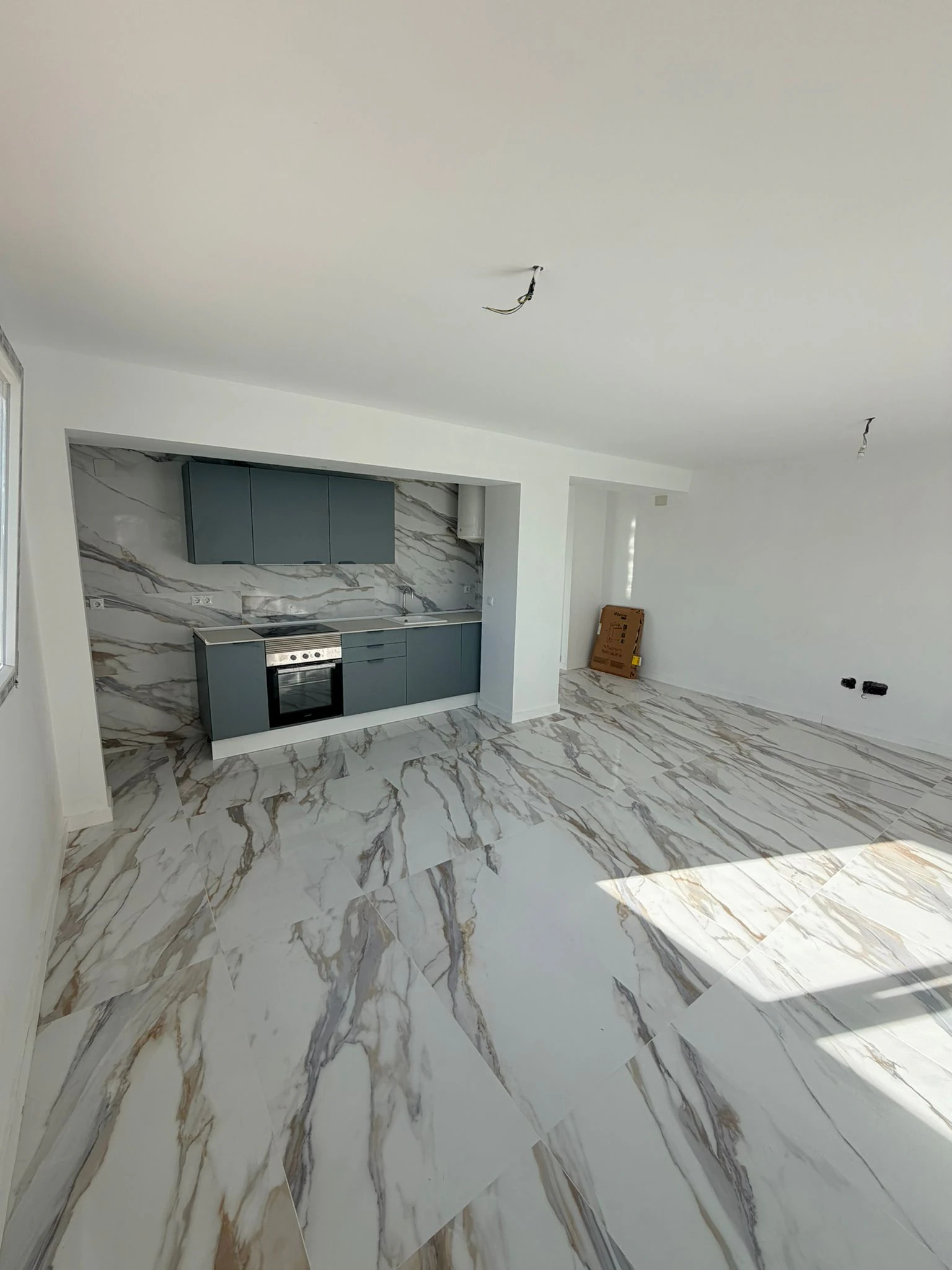 Ground floor apartment for sale in Denia, renovated.