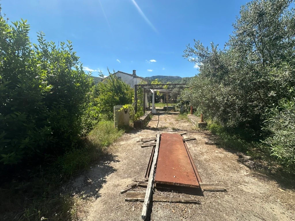 V04 - Casa de campo en venta en Pego.
