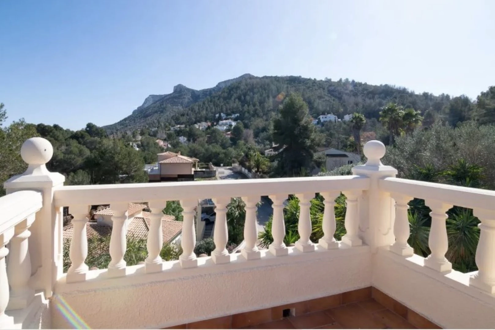 Chalet con Vistas al Mar en Venta en Dénia – Zona Montgó