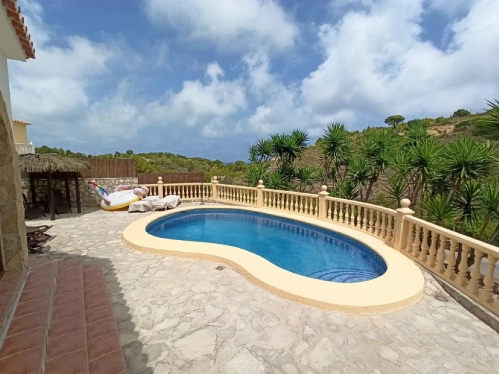 VP65 - Chalets en venta en DENIA