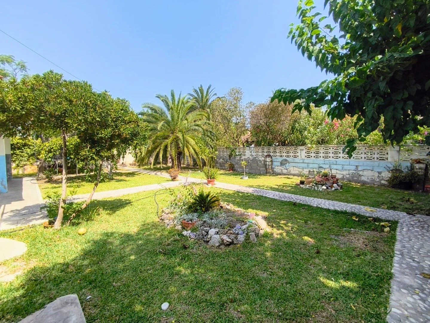 Chalet en première ligne de plage à Denia à vendre