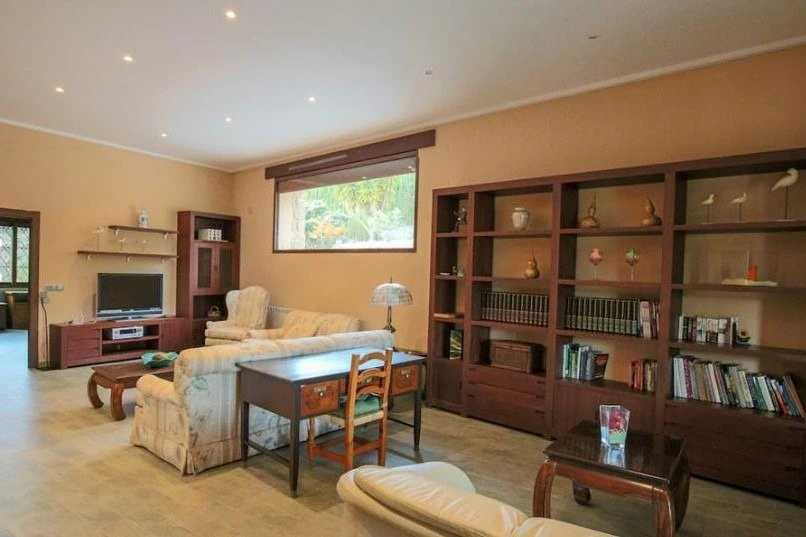 VP07 - Finca Rustica en venta con parcela amplia