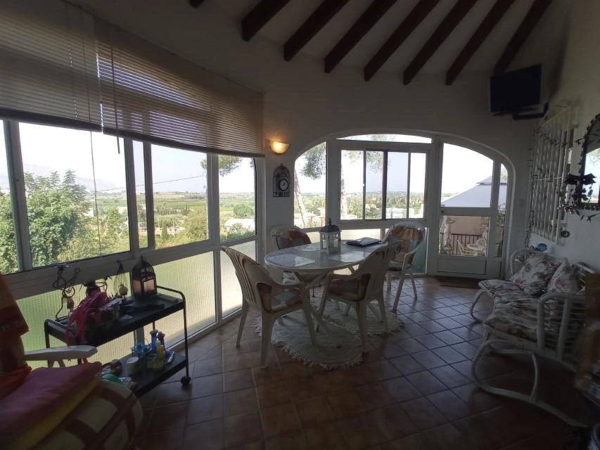 VP8 - Chalet en venta en Pedreguer con vistas