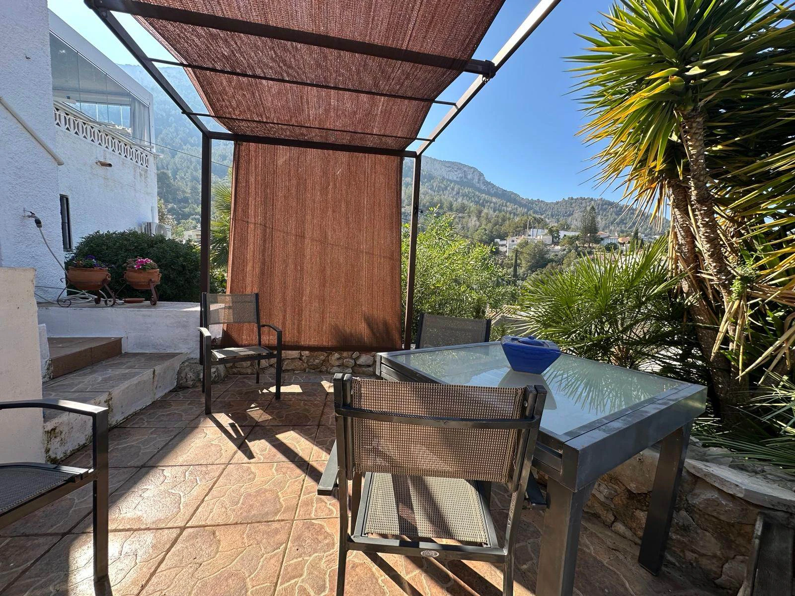 B27 - Adosado en venta en Dénia el Montgo con vistas al mar