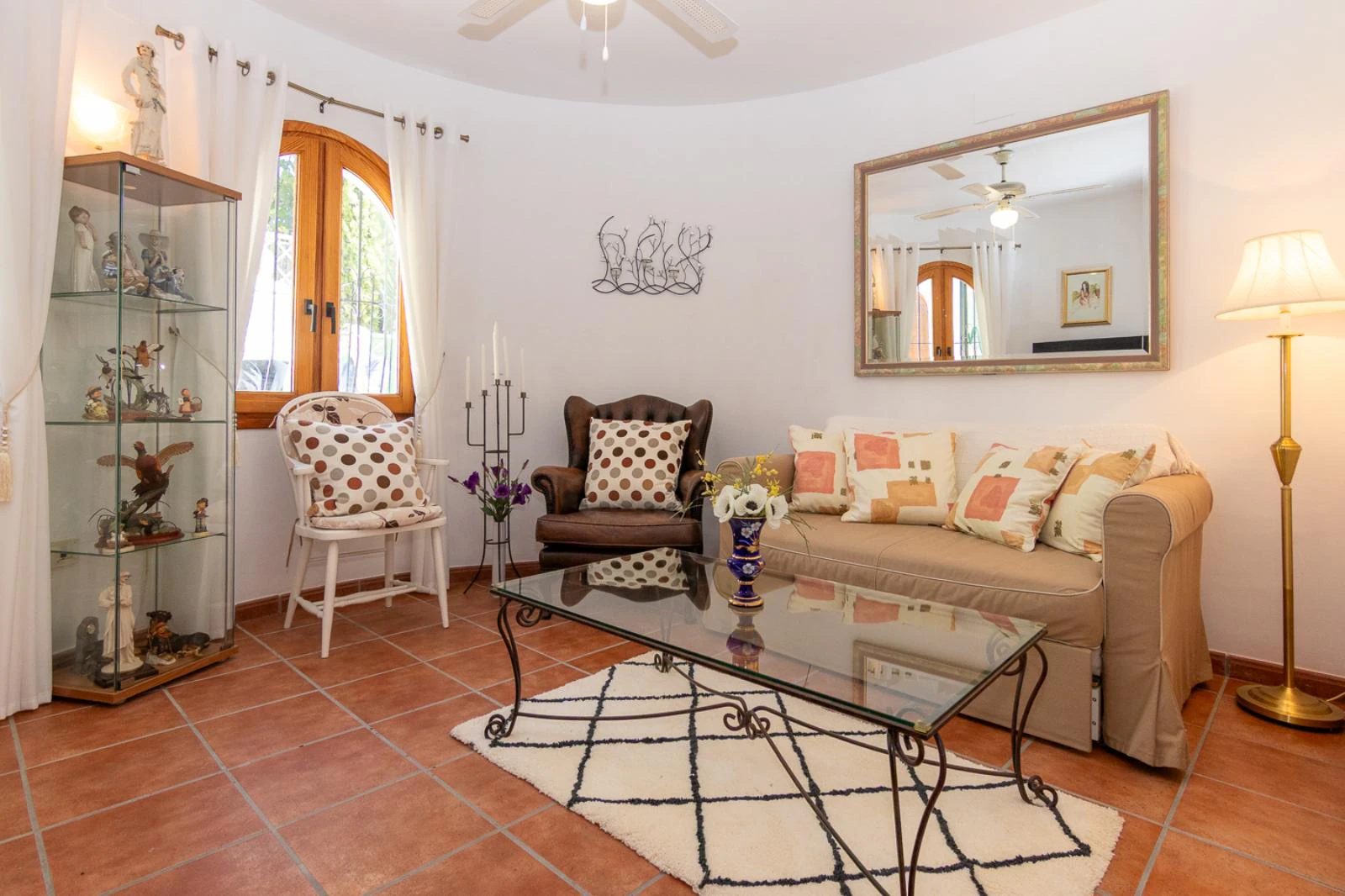 S-IDM694773 - Villa con piscina y vistas a la montaña - Benigembla