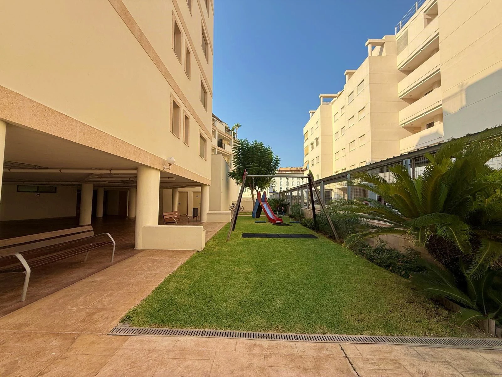 BR-LL420100 - Apartamento en venta de 3 dormitorios en el Centro Urbano de Denia