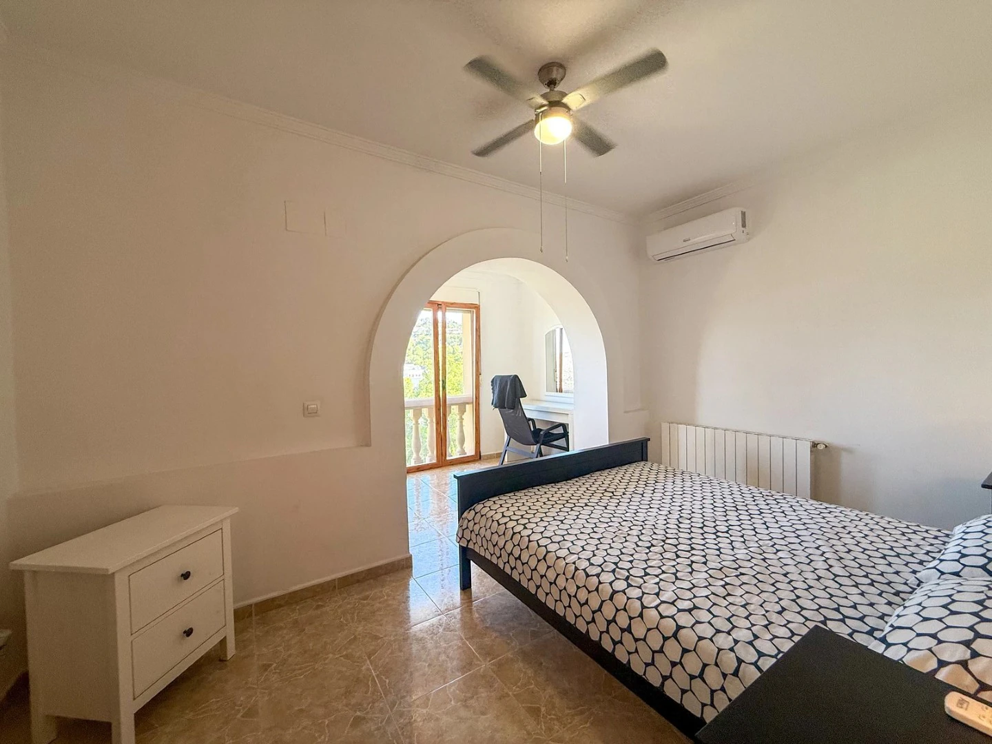 VP115 - Villa en Venta en La Sella Golf con Vistas al Mar