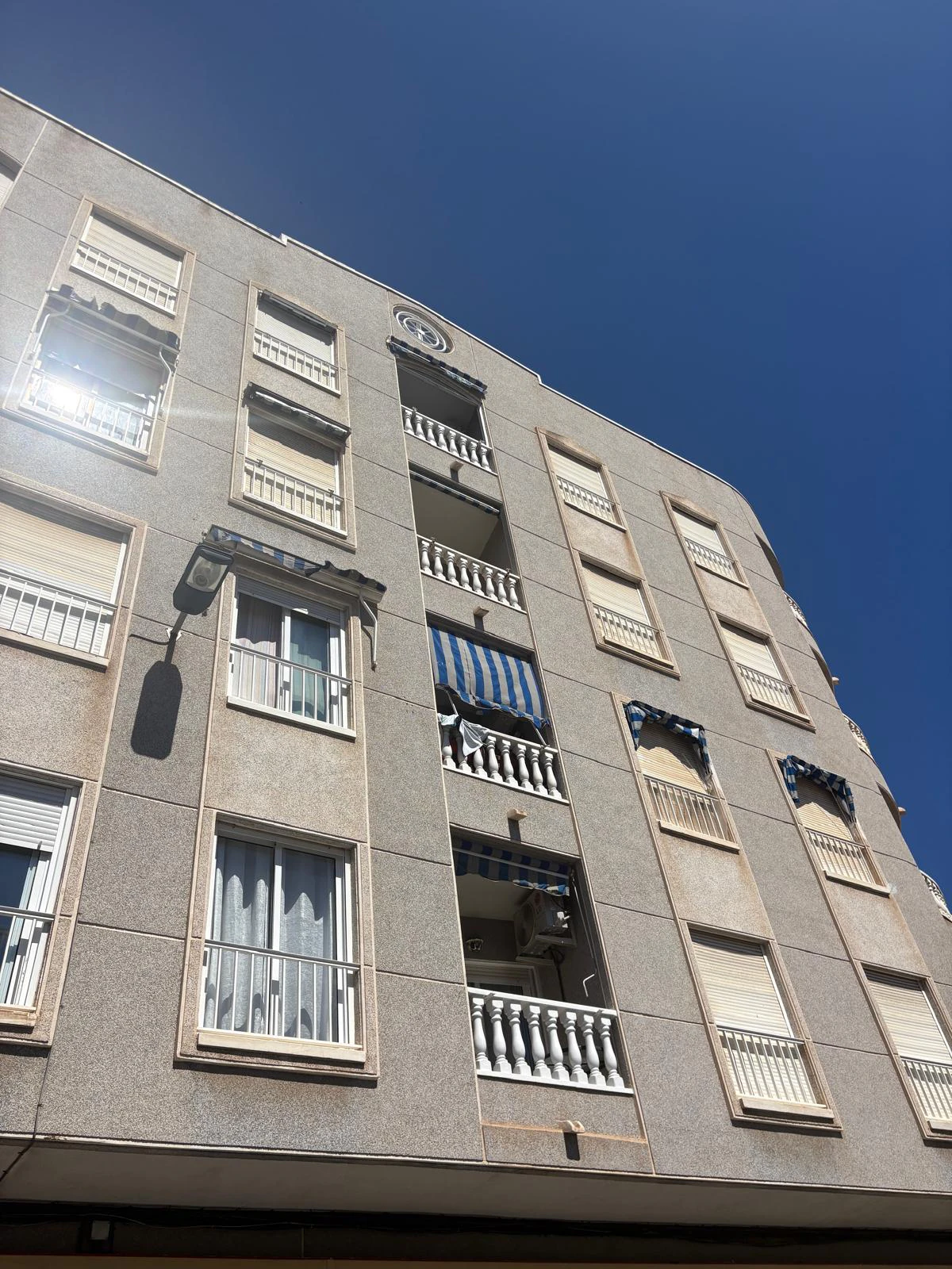 MPI625153 - Apartamento en venta de 2 dormitorios en Torrevieja, Alicante.
