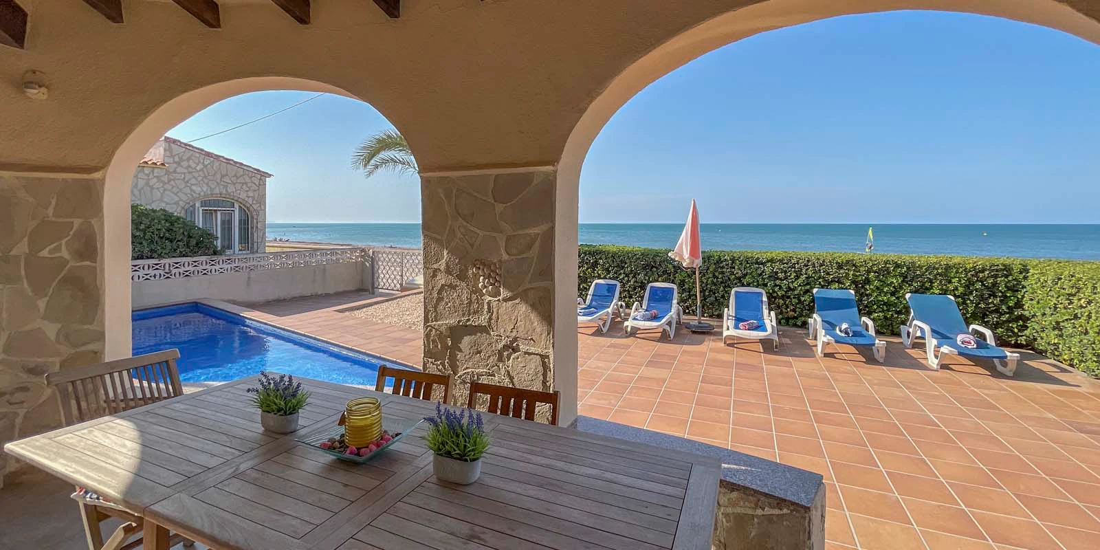 K-DI584820 - Chalet en primera línea, Denia
