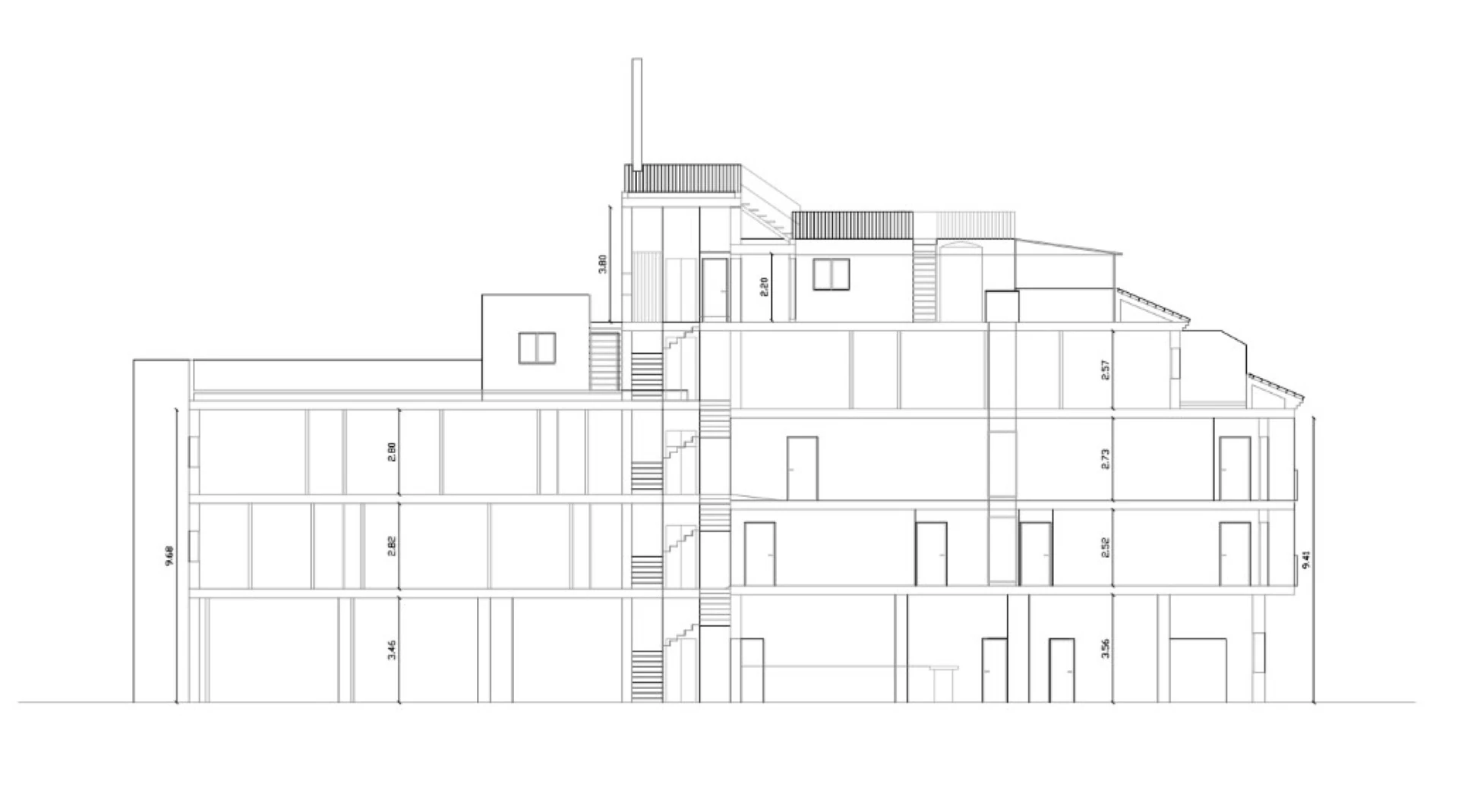 L07 - Edificio y negocio de hostal en venta en Denia, alicante.