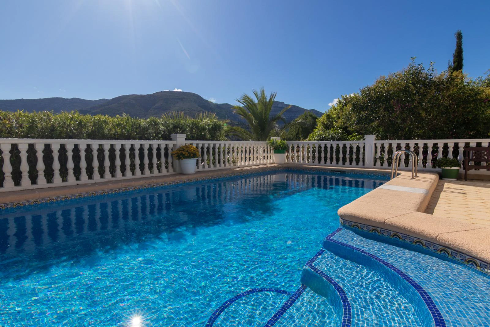 S-IDM694773 - Villa con piscina y vistas a la montaña - Benigembla