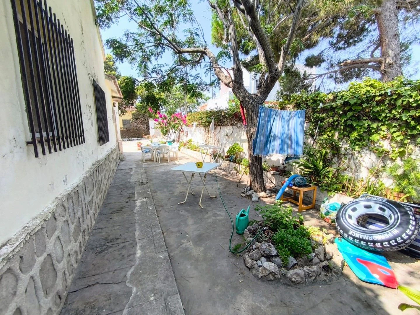 Chalet en première ligne de plage à Denia à vendre
