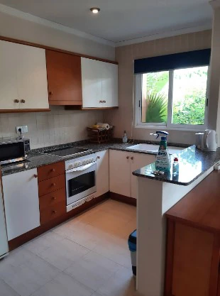 A04 - Apartamento en venta en primera línea de playa en Dénia