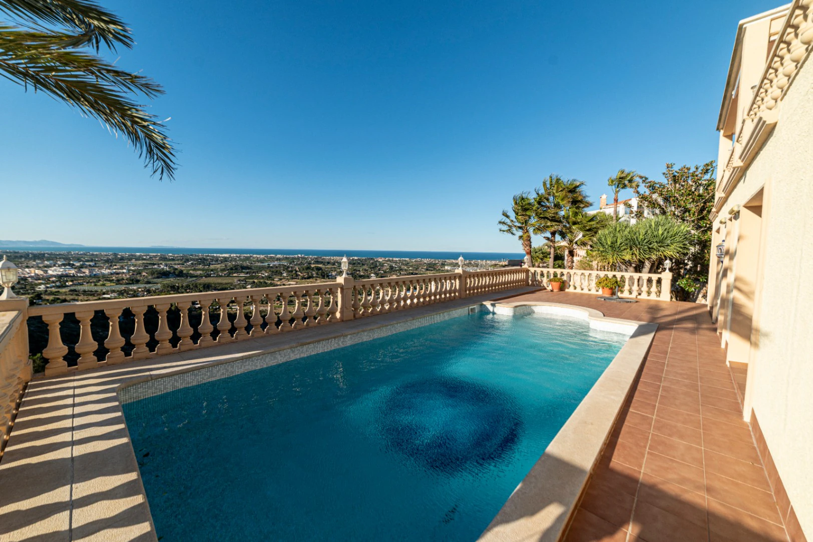 K-DI422399 - Villa de lujo con vista al mar en Denia