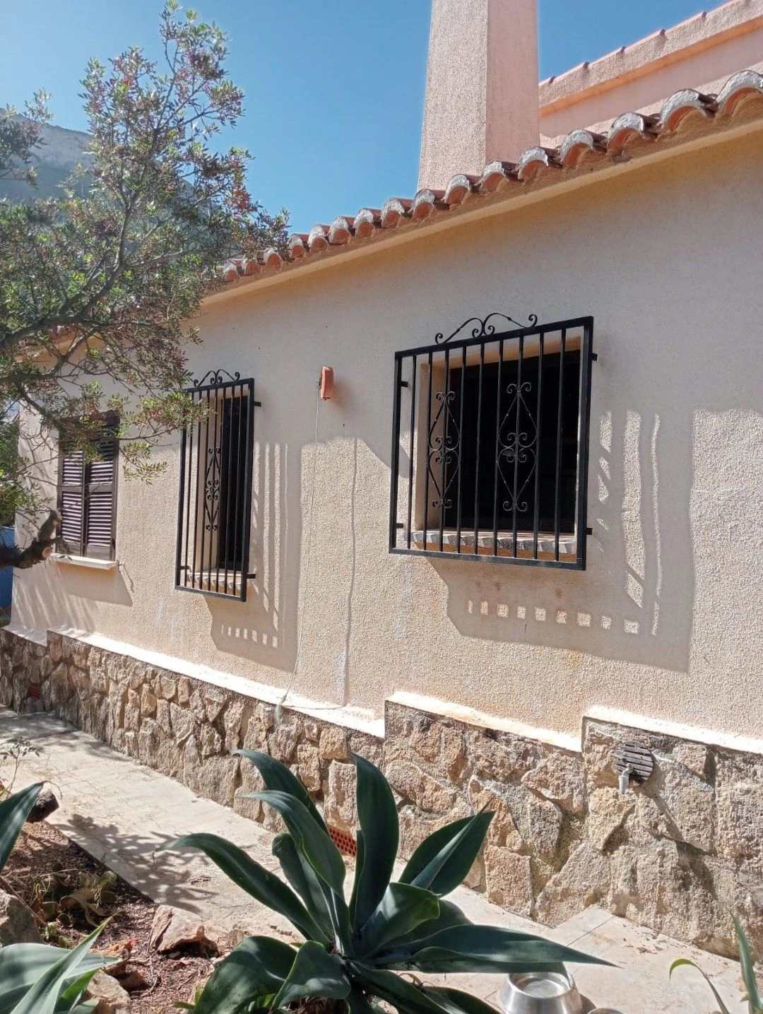 Chalet en venta en Denia con vistas a la montaña