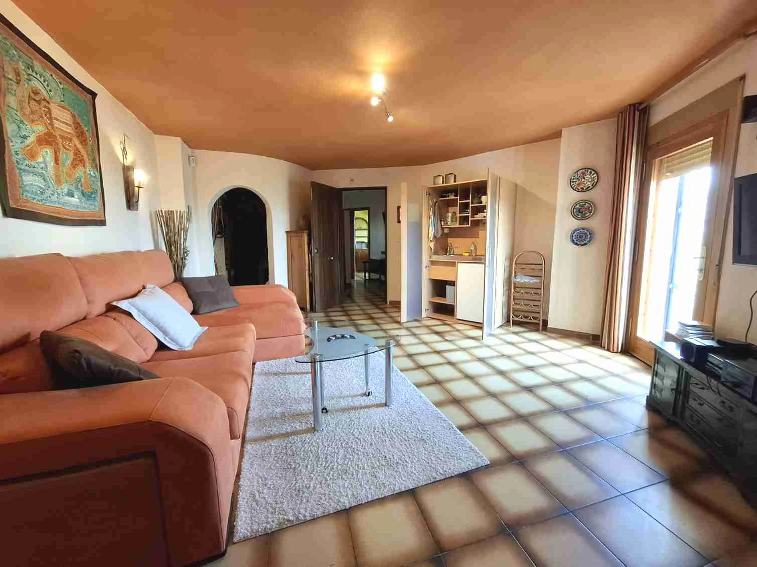 HH-CD346809 - Establecimiento de ocio o hostelería con vivienda propia en venta en Sanet y Negrals