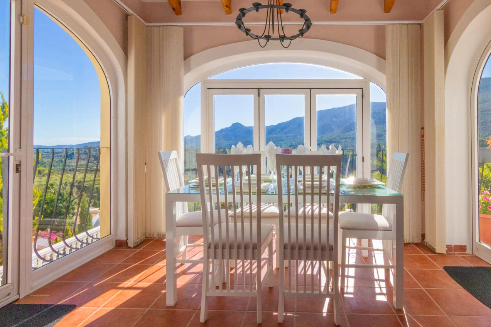 S-IDM694773 - Villa con piscina y vistas a la montaña - Benigembla