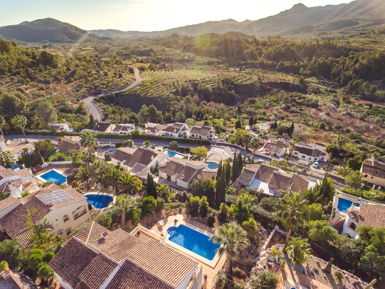S-IDM694773 - Villa con piscina y vistas a la montaña - Benigembla