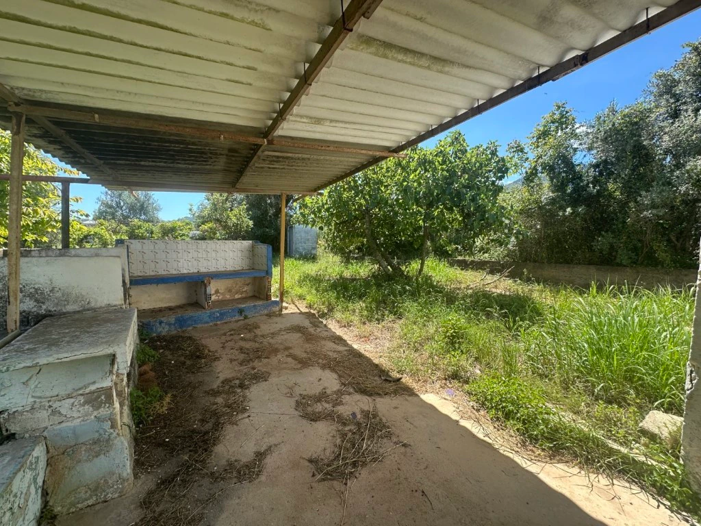 V04 - Casa de campo en venta en Pego.