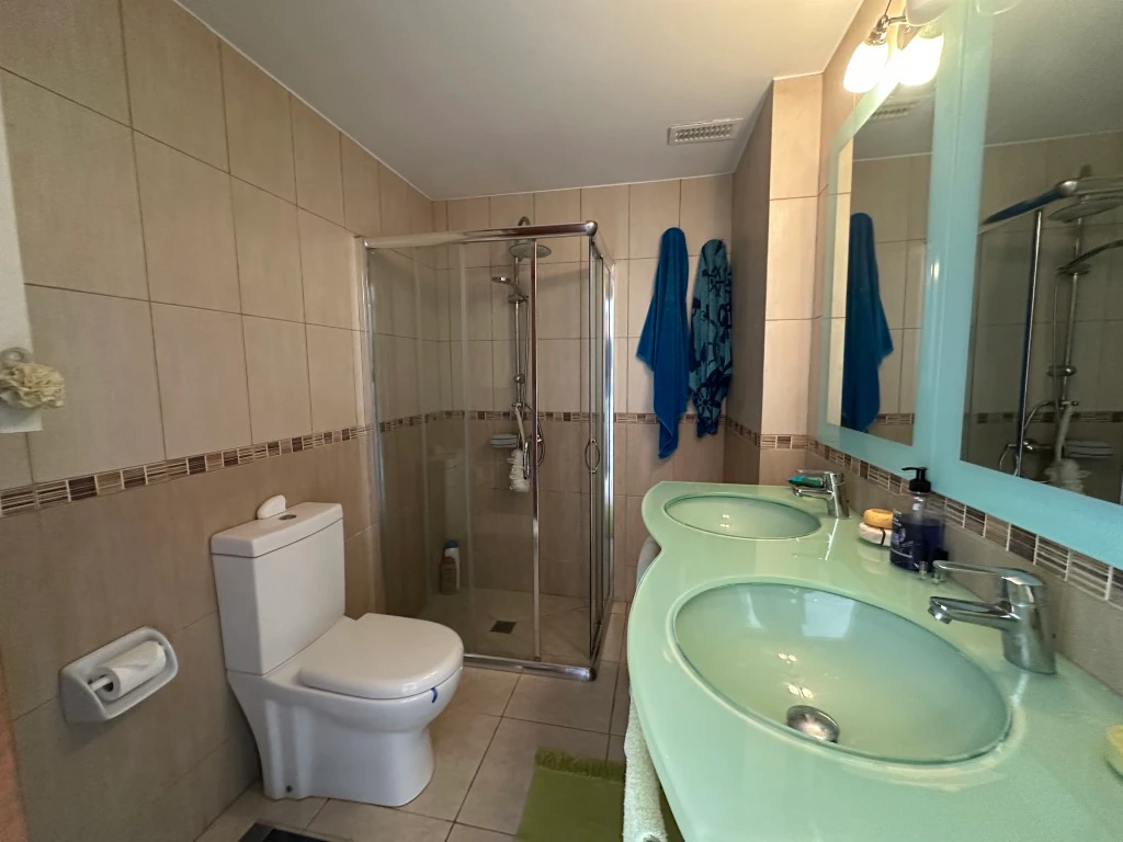 A10 - Apartamento de 1 dormitorio con terraza cerca de la playa y Denia