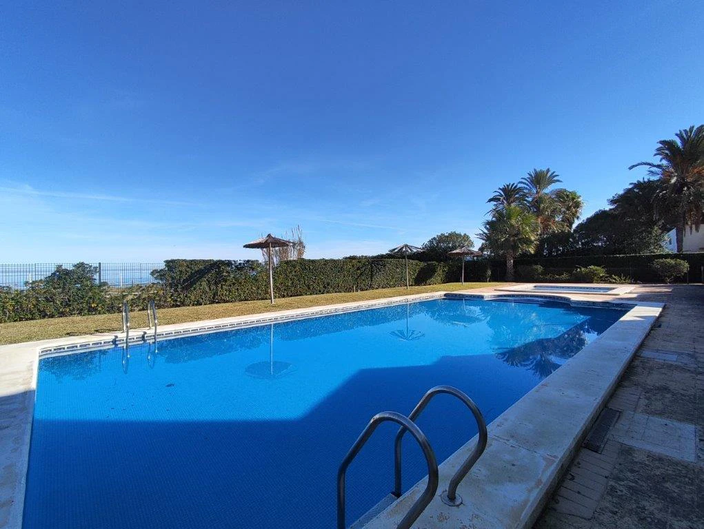 SLM973135 - Amplio Apartamento en 1ª planta en 1ª línea de playa