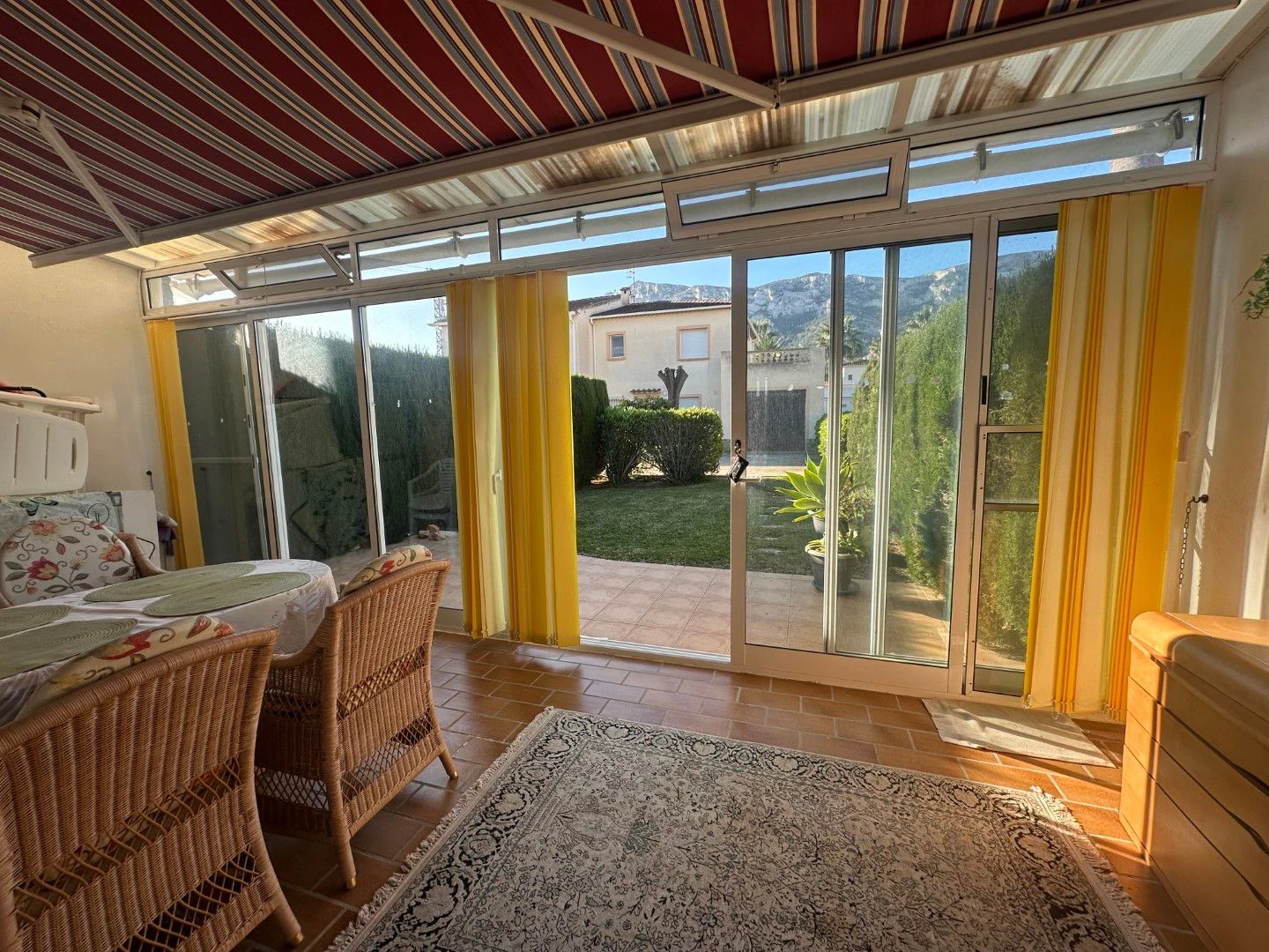 B10 - Bungalow zu verkaufen in La Pedrera, Denia - 2 Schlafzimmer, Gemeinschaftspool