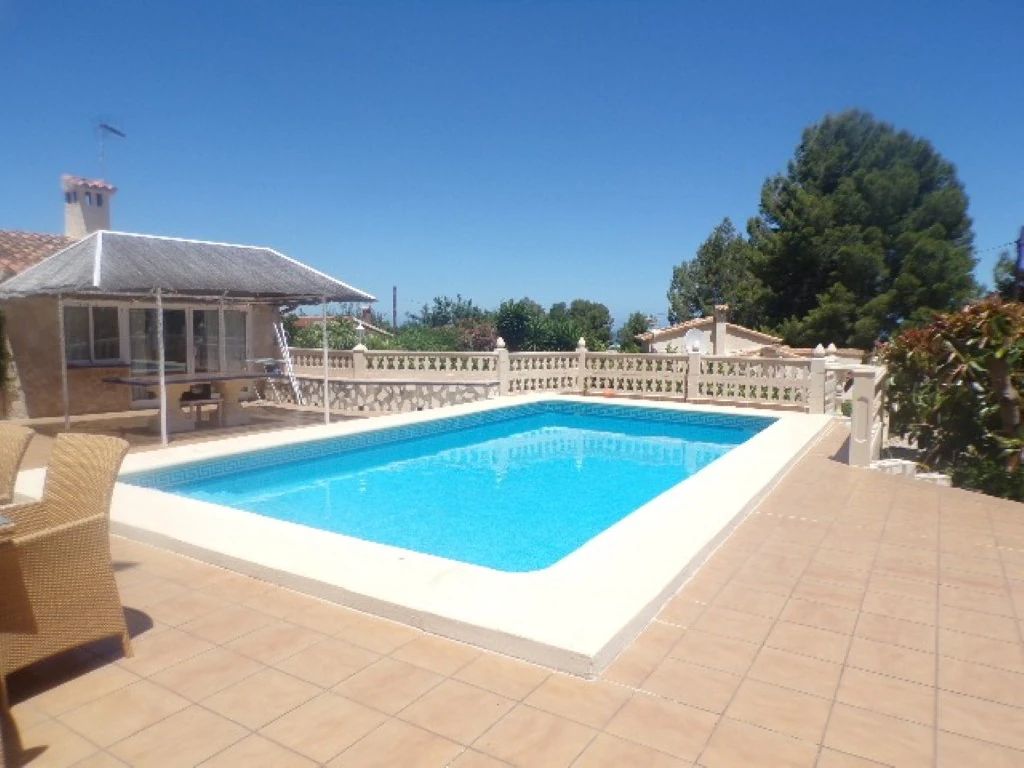 VP08 - Chalet en venta en Denia (Alicante) en zona tranquila cerca de Denia