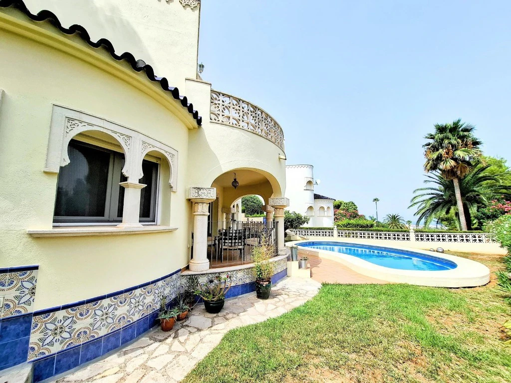 VP27 - Exclusiva Villa Mediterránea con Vistas al Mar en Santa Lucía, Dénia, cerca de Las Rotas