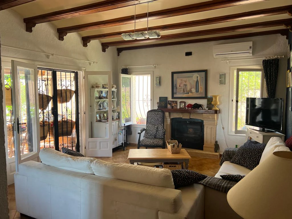 Belle Villa À Moraira