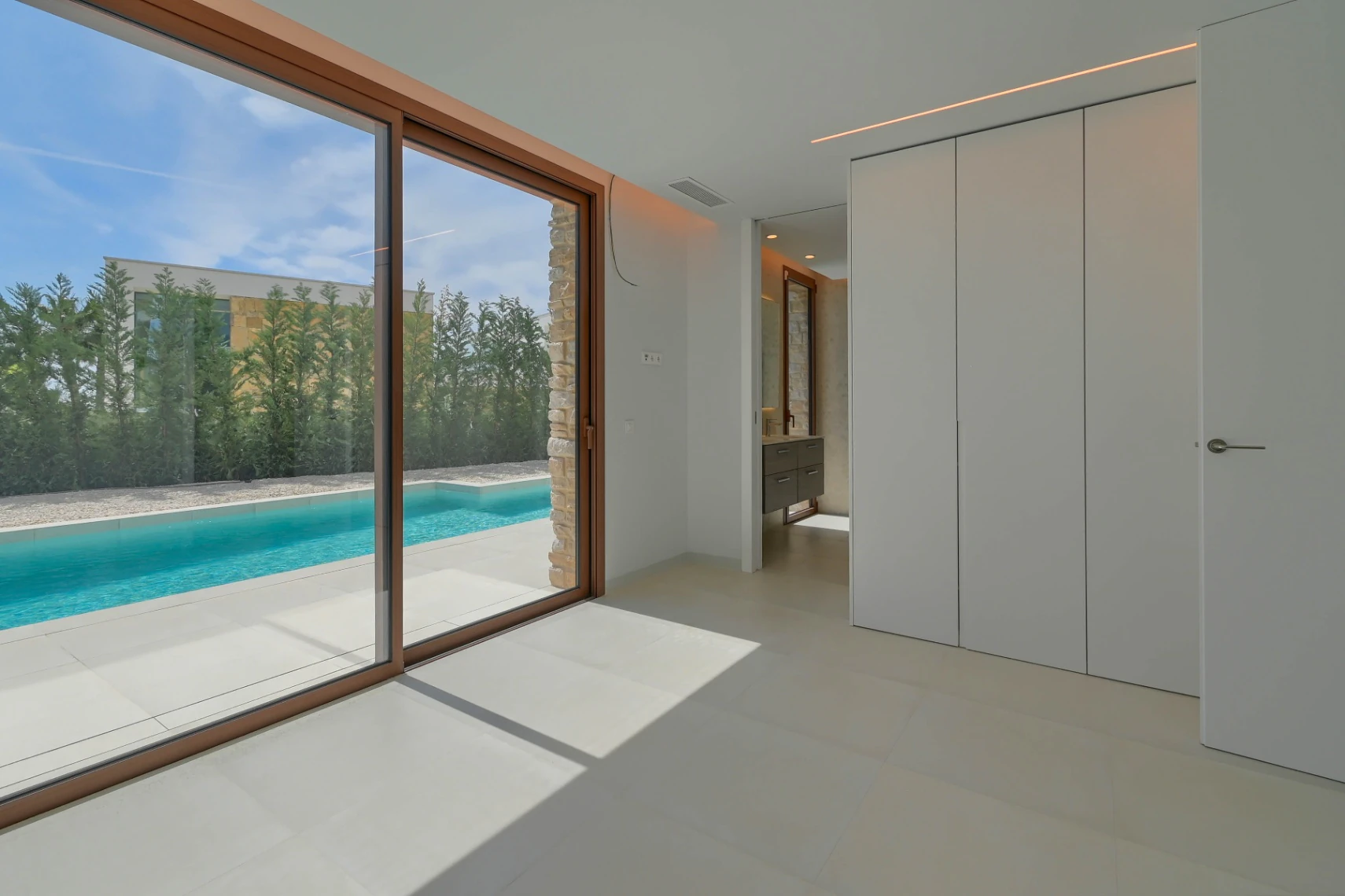 Fantastisk villa med 4 sovrum och 4 badrum i Moraira