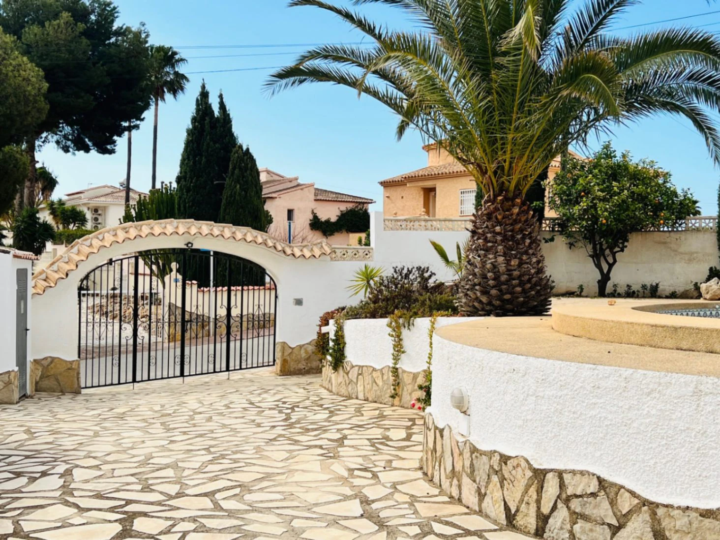 Charmante villa met zwembad te koop - Benissa