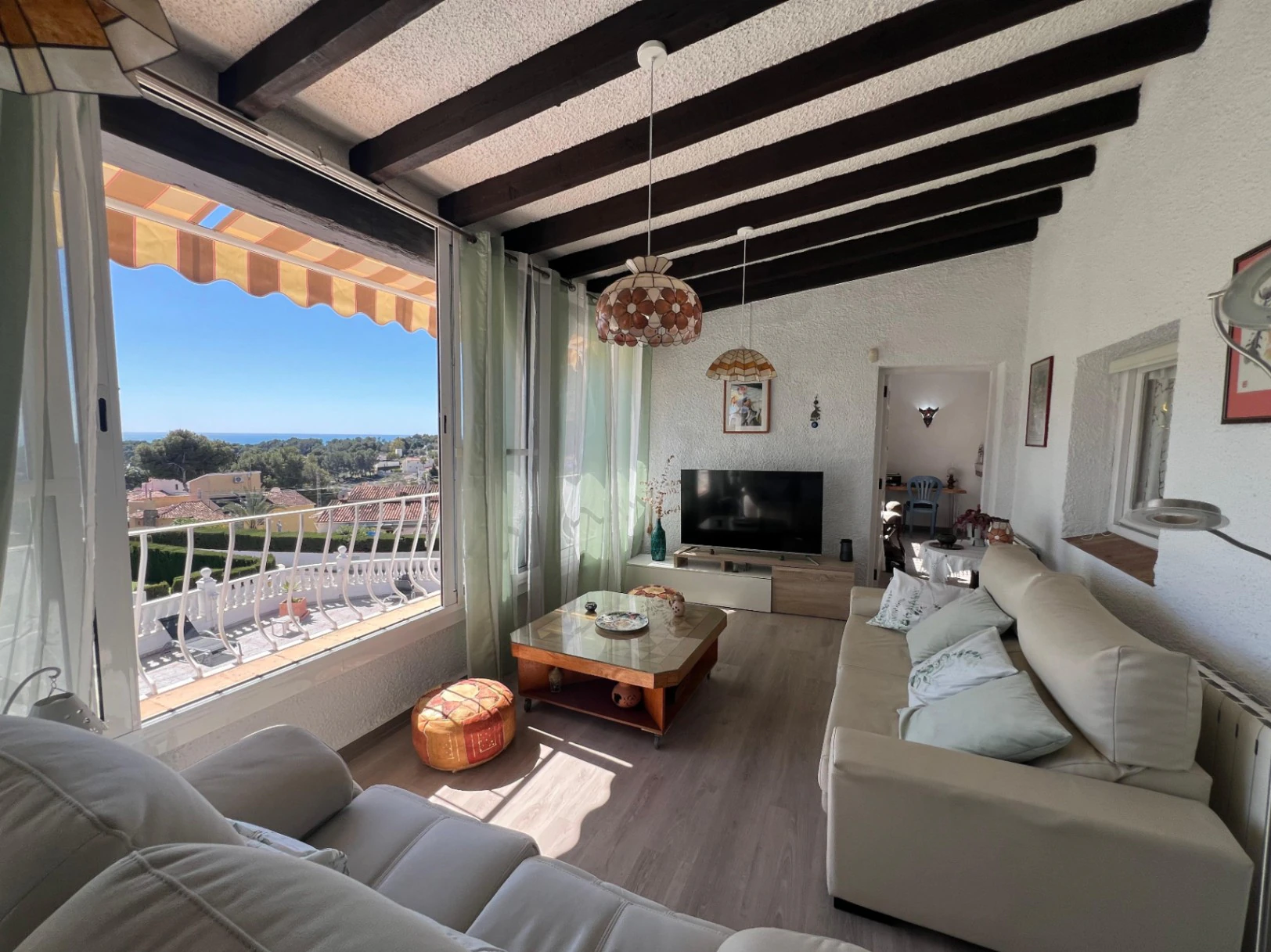 Vente de villa traditionnelle de 4 chambres avec piscine à Benissa