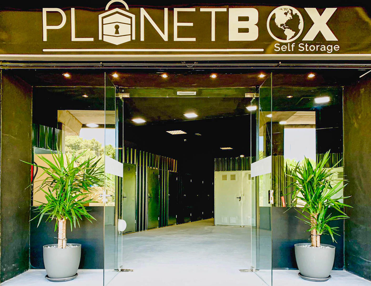 CC895 - Leasehold Business Opportunity