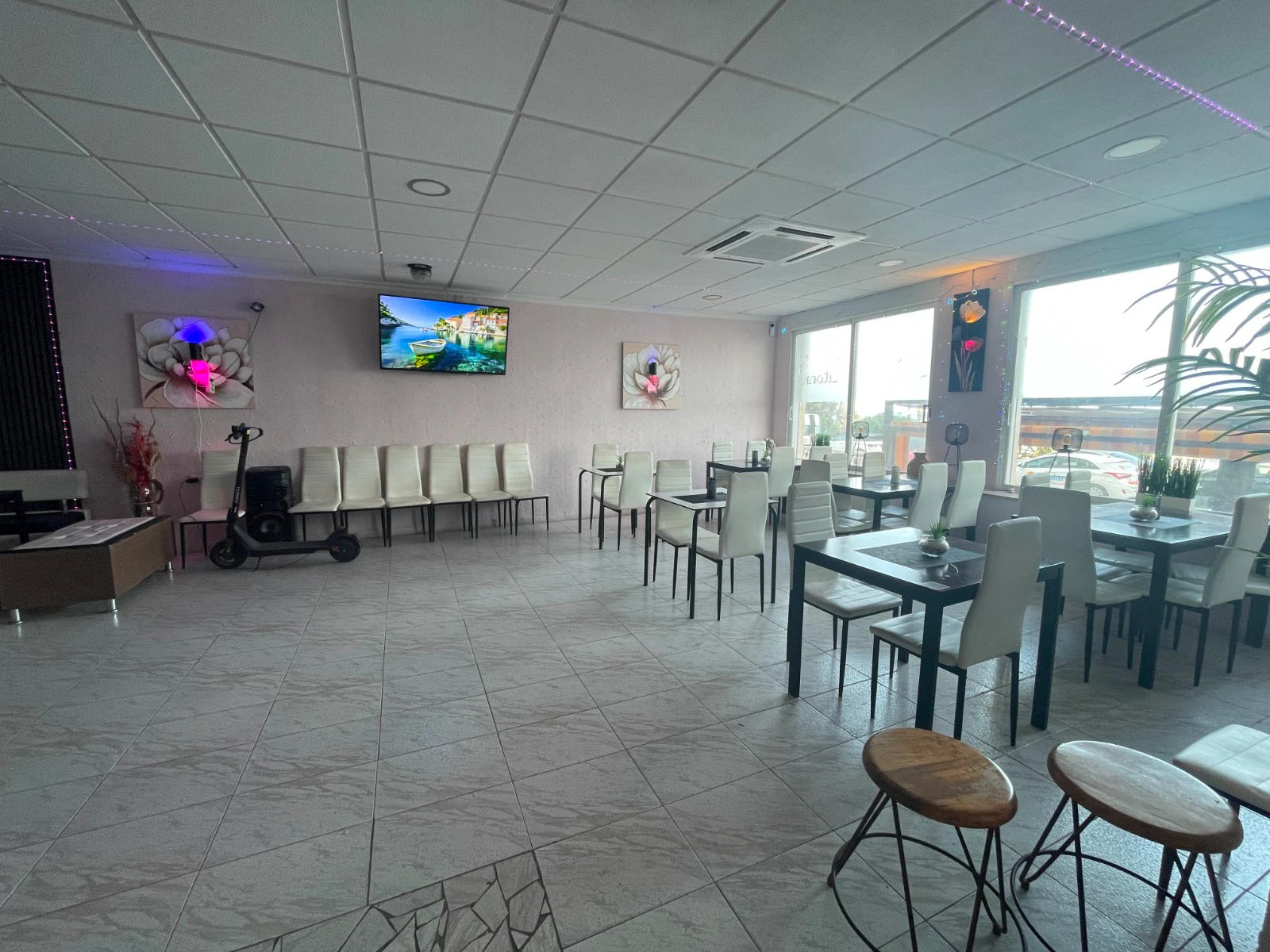 Commercial for sale in Torrevieia