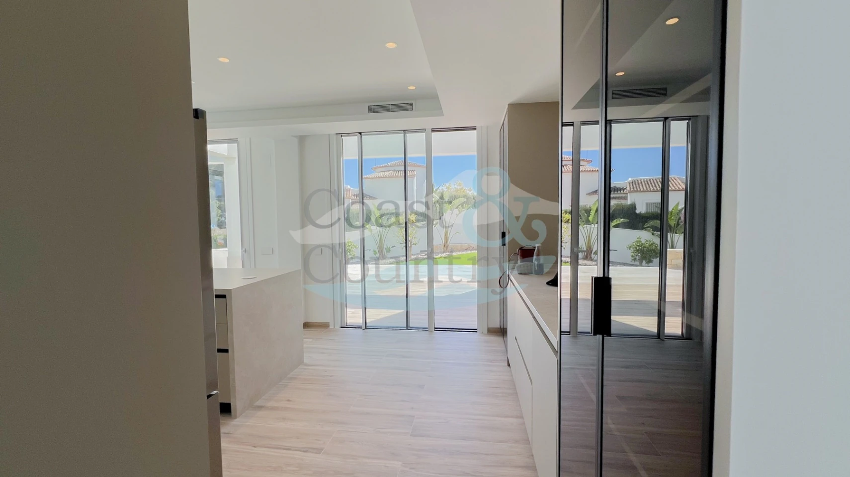 Spectacular villa for sale in Calpe.
