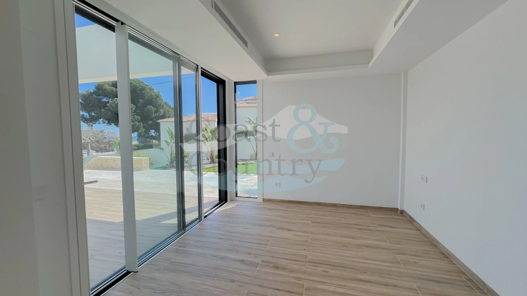 Spectacular villa for sale in Calpe.