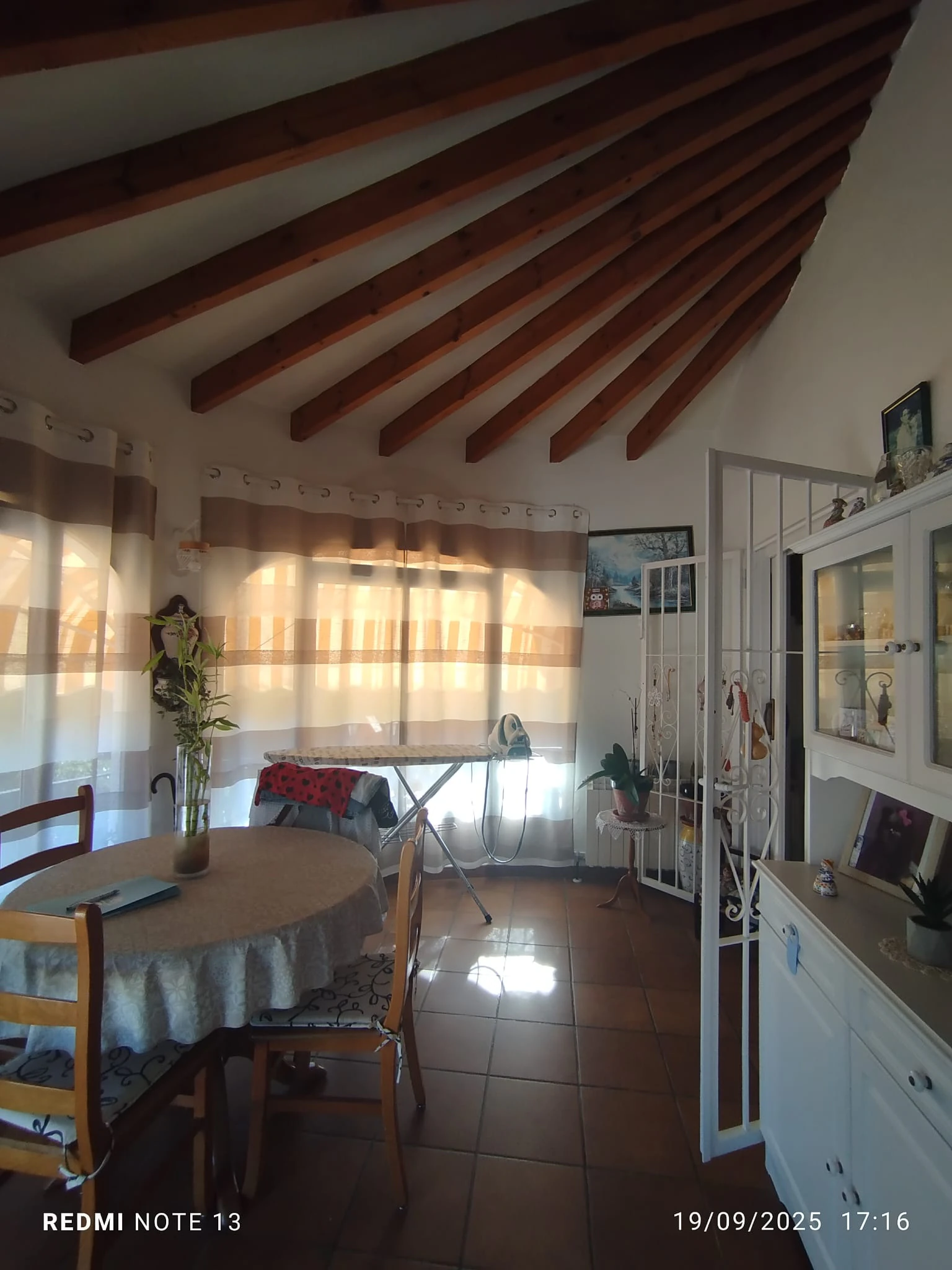 Villa for sale with 3 bedrooms and a pool in Calpe, Alicante.