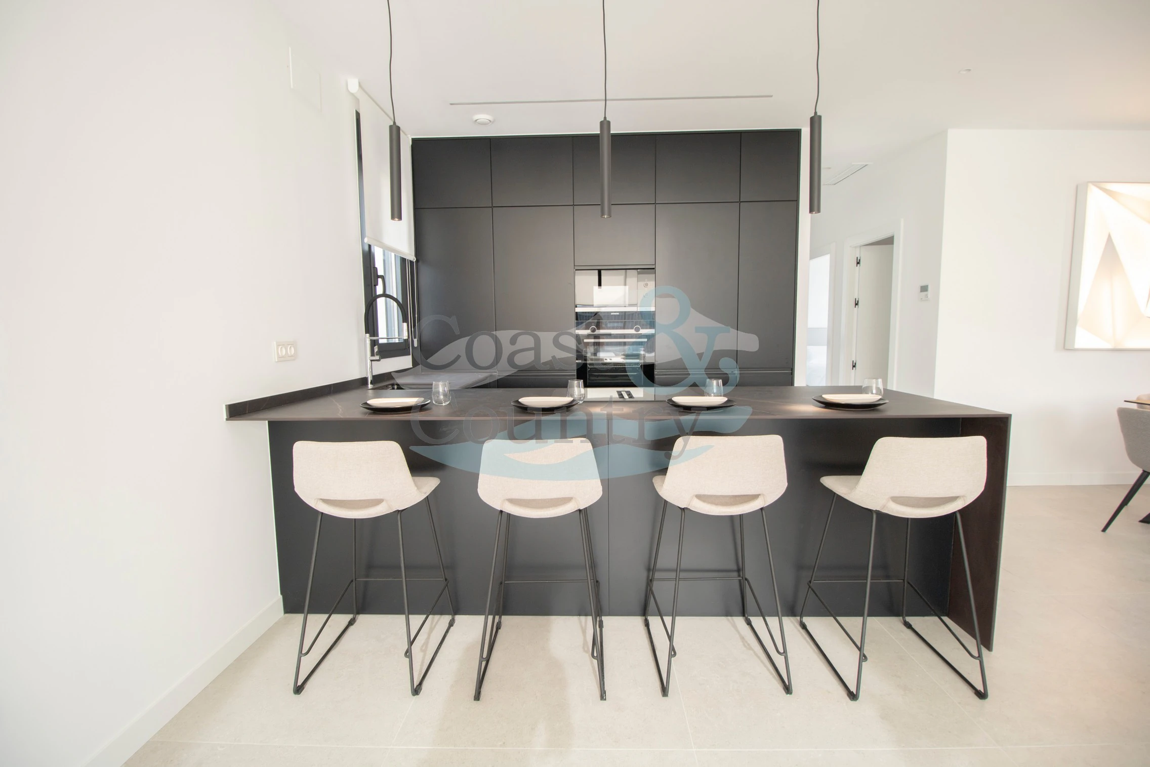 Modern Villa with Pool and Garden in Finestrat