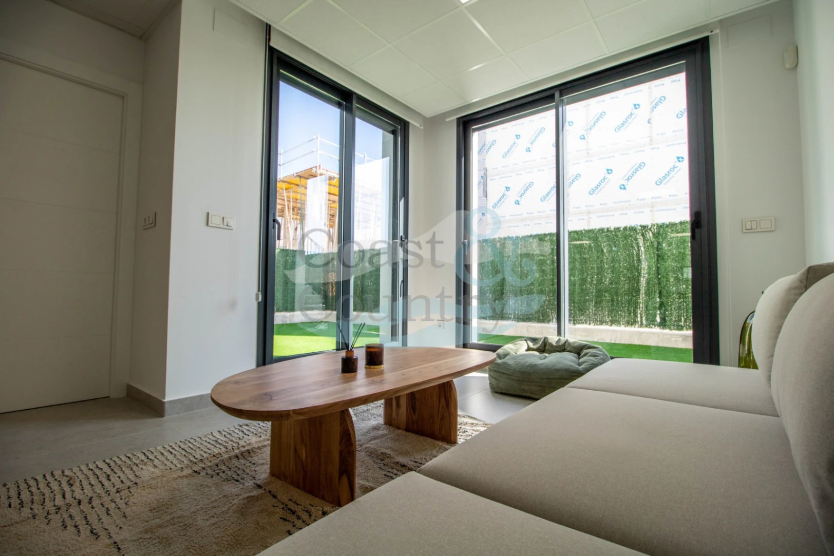 Modern Villa with Pool and Garden in Finestrat