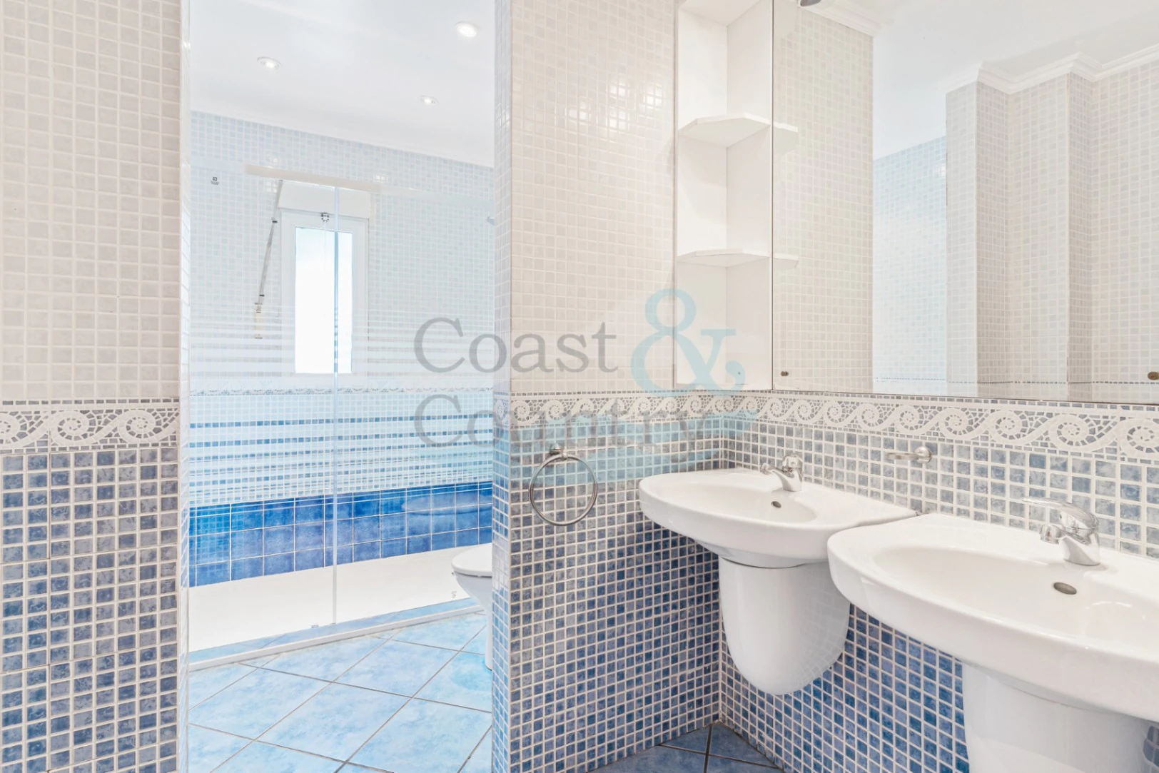 Stunning villa for sale in Murla