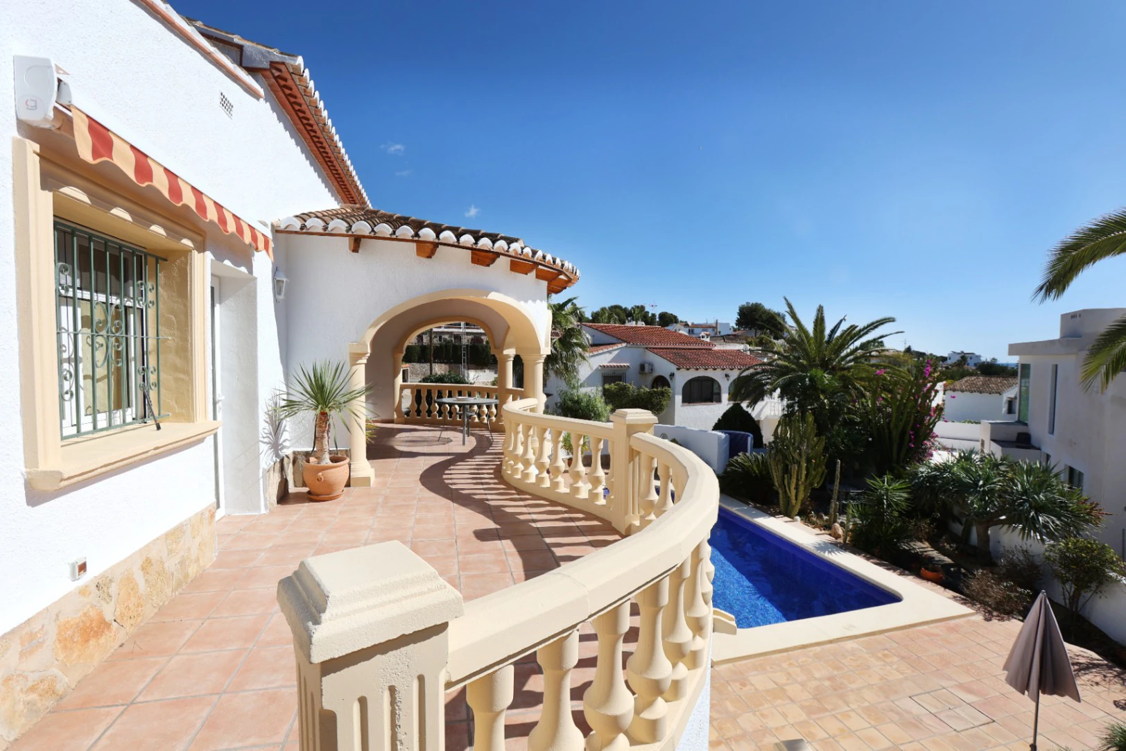 Zweistöckige Villa in Benissa