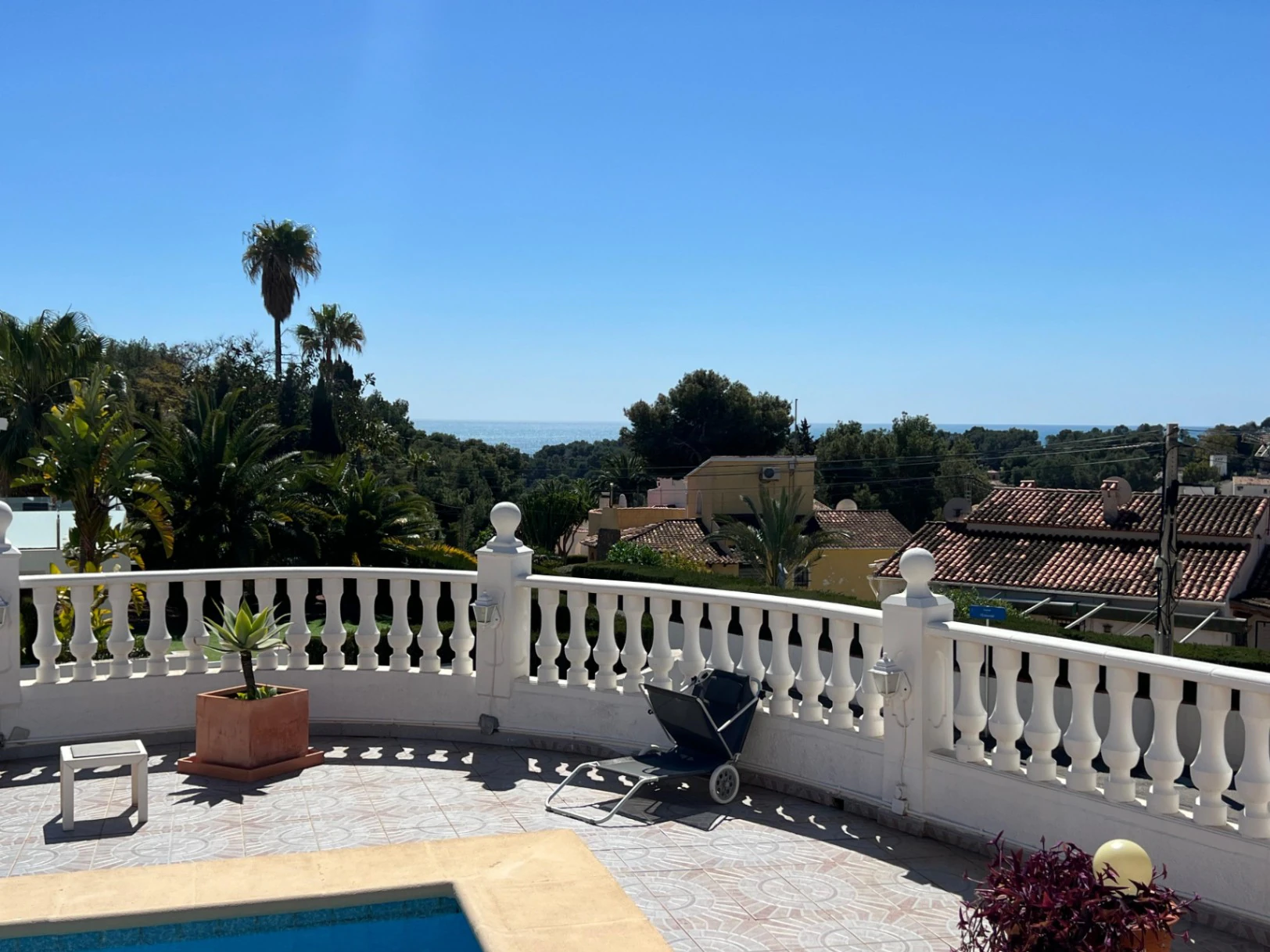 Vente de villa traditionnelle de 4 chambres avec piscine à Benissa