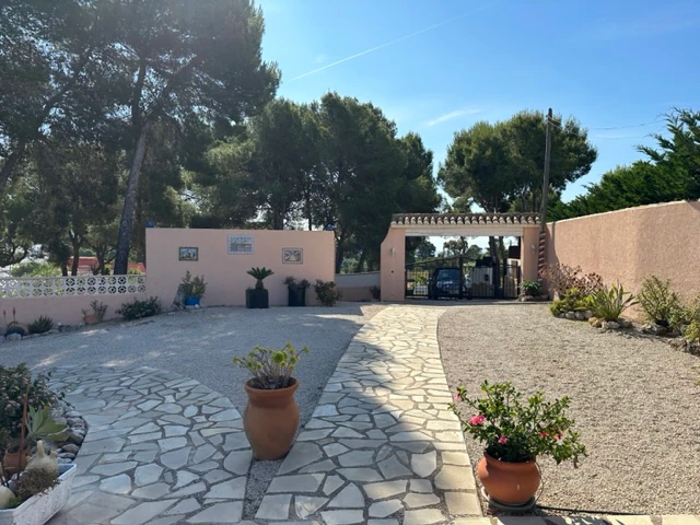 Belle Villa À Moraira