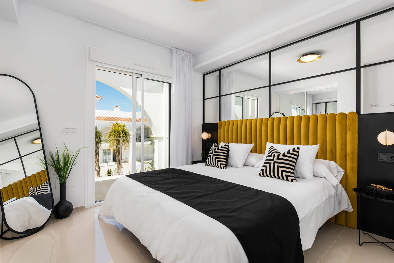 Semi-Detached Villas For Sale in Ciudad Quesada