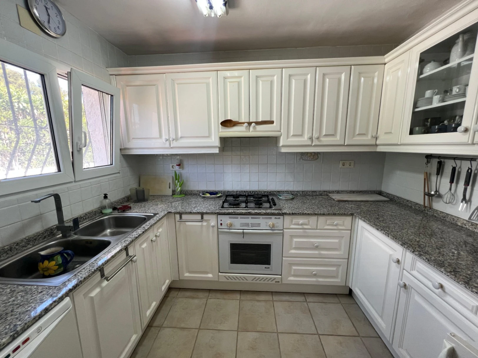 Vente de villa traditionnelle de 4 chambres avec piscine à Benissa